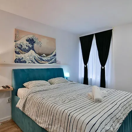 Urban Flat 4 Guests With Ac Warna