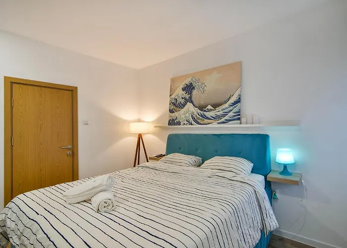 Urban Flat 4 Guests With Ac 아파트