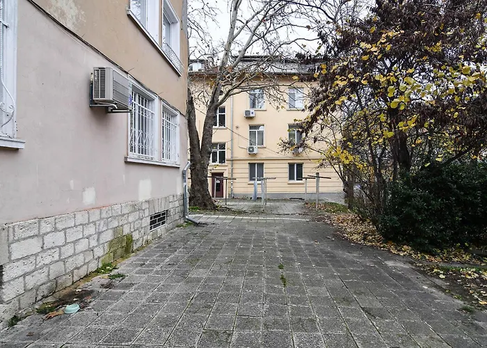 Urban Flat 4 Guests With Ac