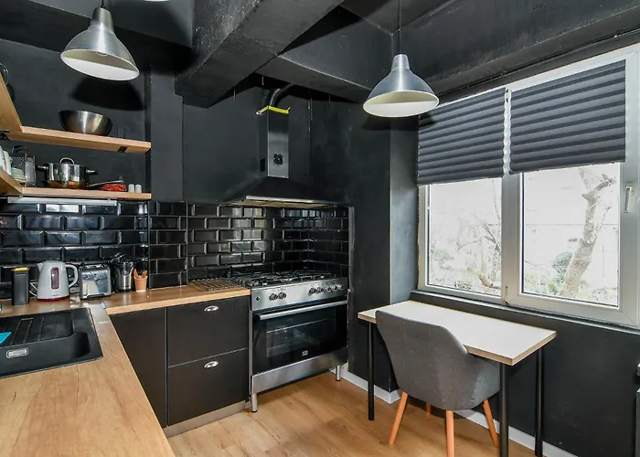 Urban Flat 4 Guests With Ac * Varna
